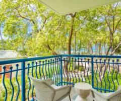 Casino Aruba at Hilton: Bonaire tower suite 1 king – Full balcony