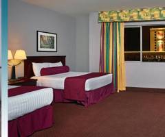 Four Queens Hotel & Casino Las Vegas: South Tower Accessible Room