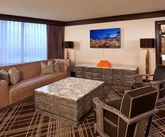 Treasure Island Hotel and Casino Las Vegas: Premier Suite