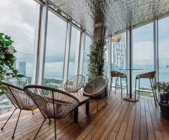 Casino Iveria Batumi: Umami at Clouds Restaurant and Bar